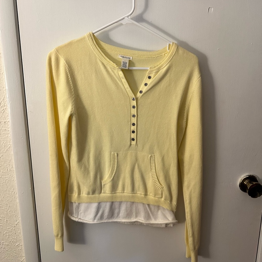 Yellow sweater